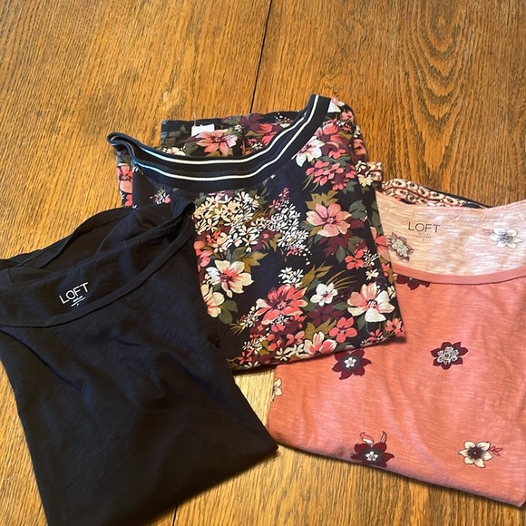 3 Loft Outlet t-shirts - Picture 1 of 8